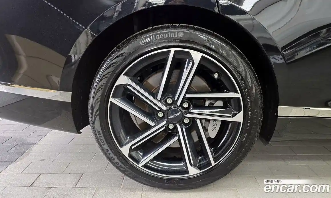 Genesis G80 2024 2.5 автомат (гидро), фото 5
