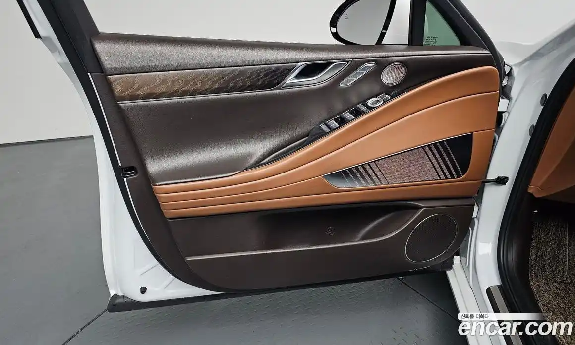 Genesis G80 2023 2.5 автомат (гидро), фото 13