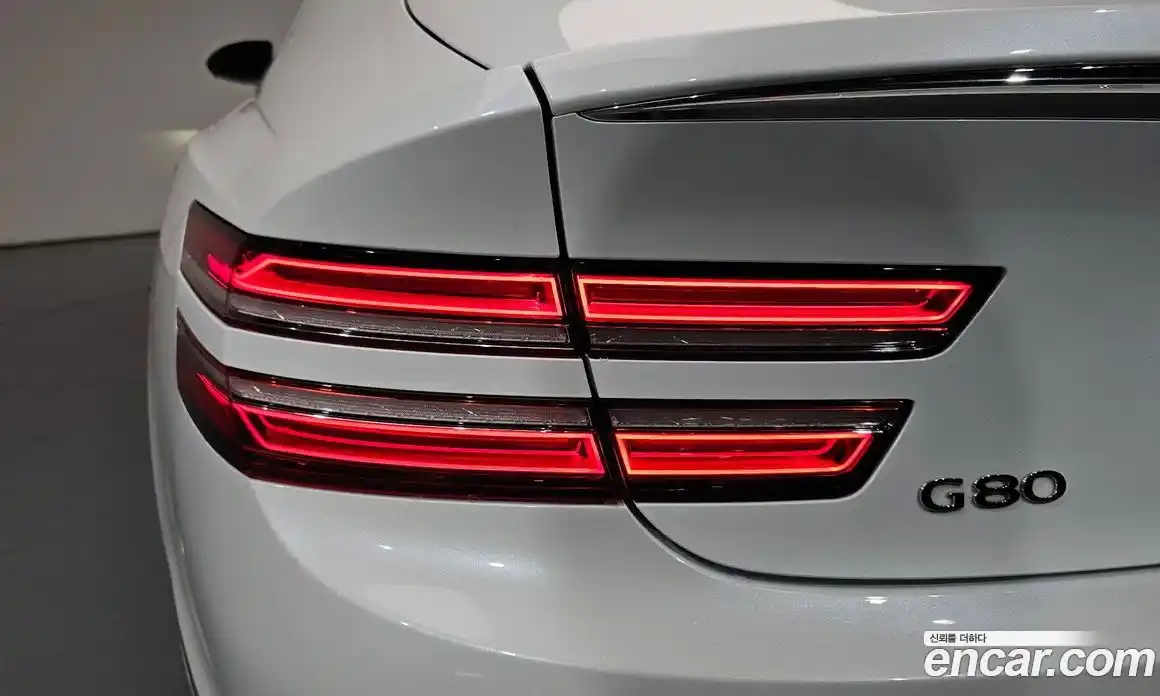 Genesis G80 2023 2.5 автомат (гидро), фото 8