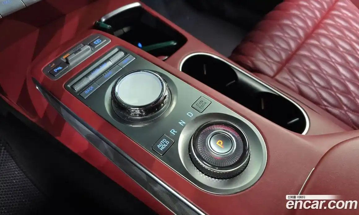 Genesis GV70 2021 2.5 автомат (гидро), фото 12