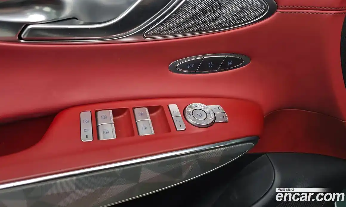 Genesis GV70 2021 2.5 автомат (гидро), фото 30