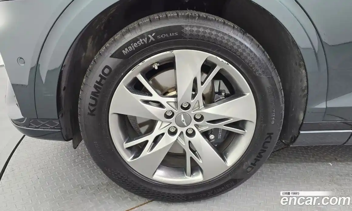 Genesis GV70 2021 2.5 автомат (гидро), фото 5
