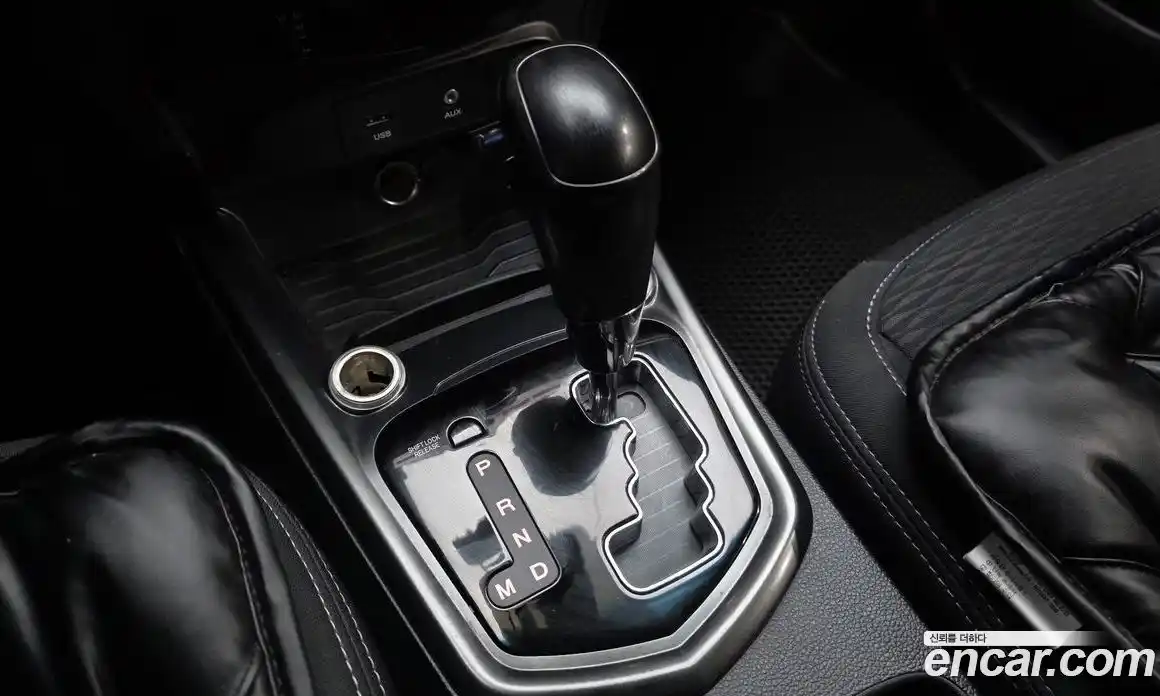SsangYong TIBOLI 2017 1.6 автомат (гидро), фото 12