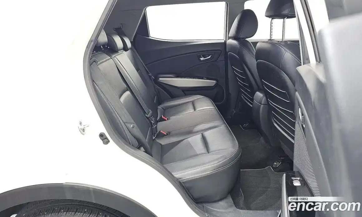 SsangYong TIBOLI 2015 1.6 автомат (гидро), фото 18