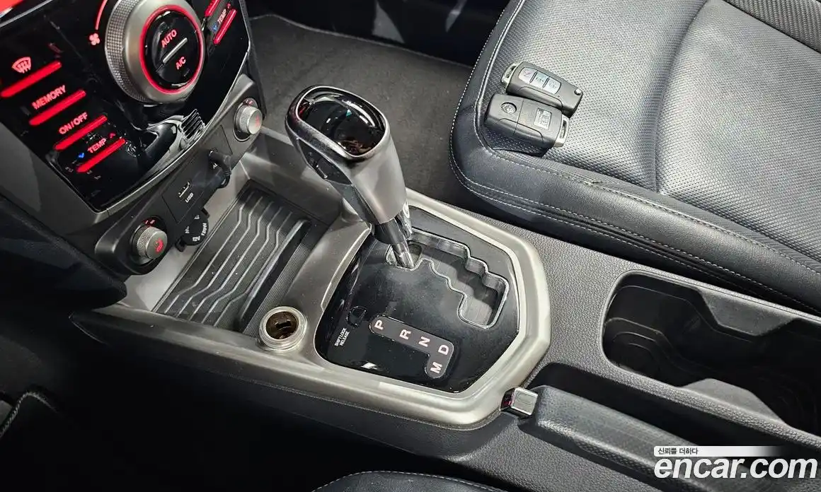 SsangYong TIBOLI 2015 1.6 автомат (гидро), фото 9