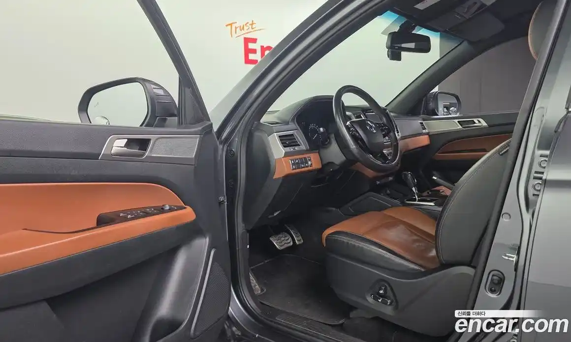SsangYong Rexton 2018 2.2 автомат (гидро), фото 11