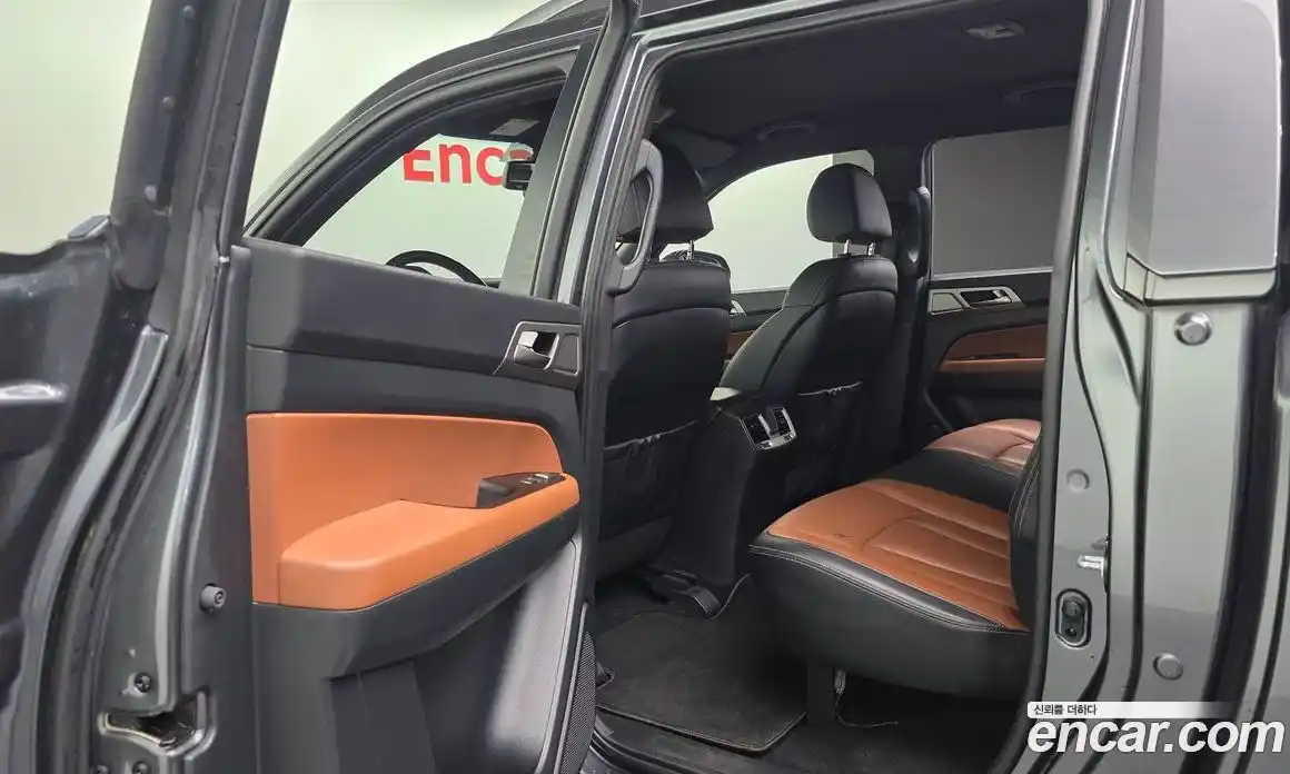 SsangYong Rexton 2018 2.2 автомат (гидро), фото 16