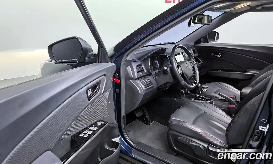 SsangYong TIBOLI 2017 1.6 автомат (гидро), фото 13