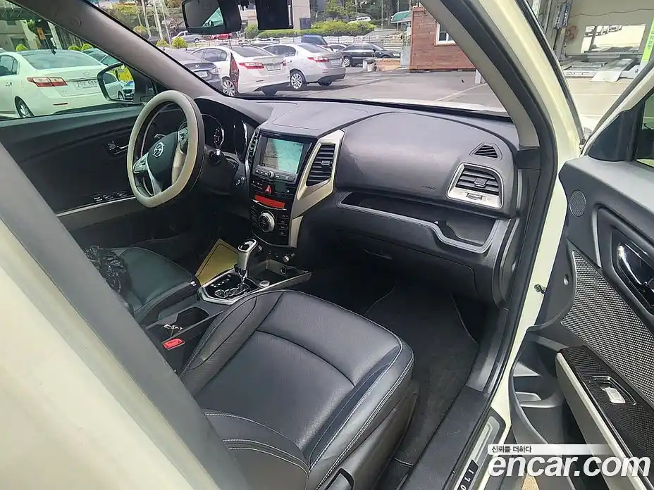 SsangYong TIBOLI 2016 1.6 автомат (гидро), фото 14