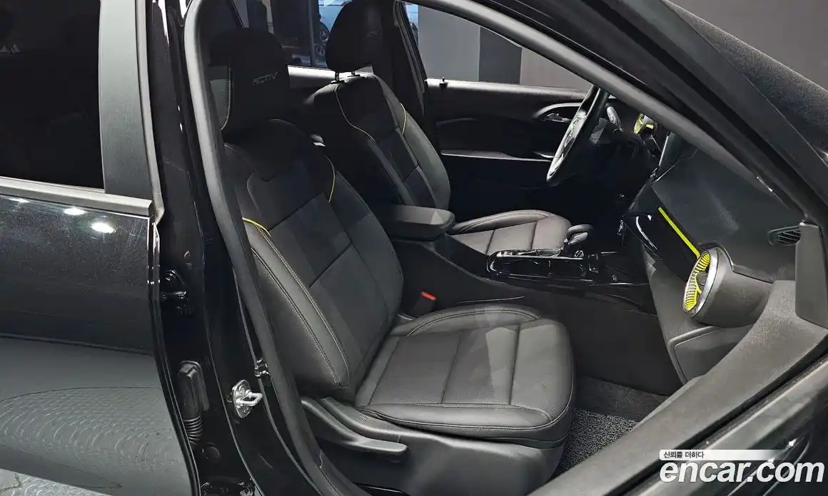 Chevrolet Trax 2023 1.2 автомат (гидро), фото 17
