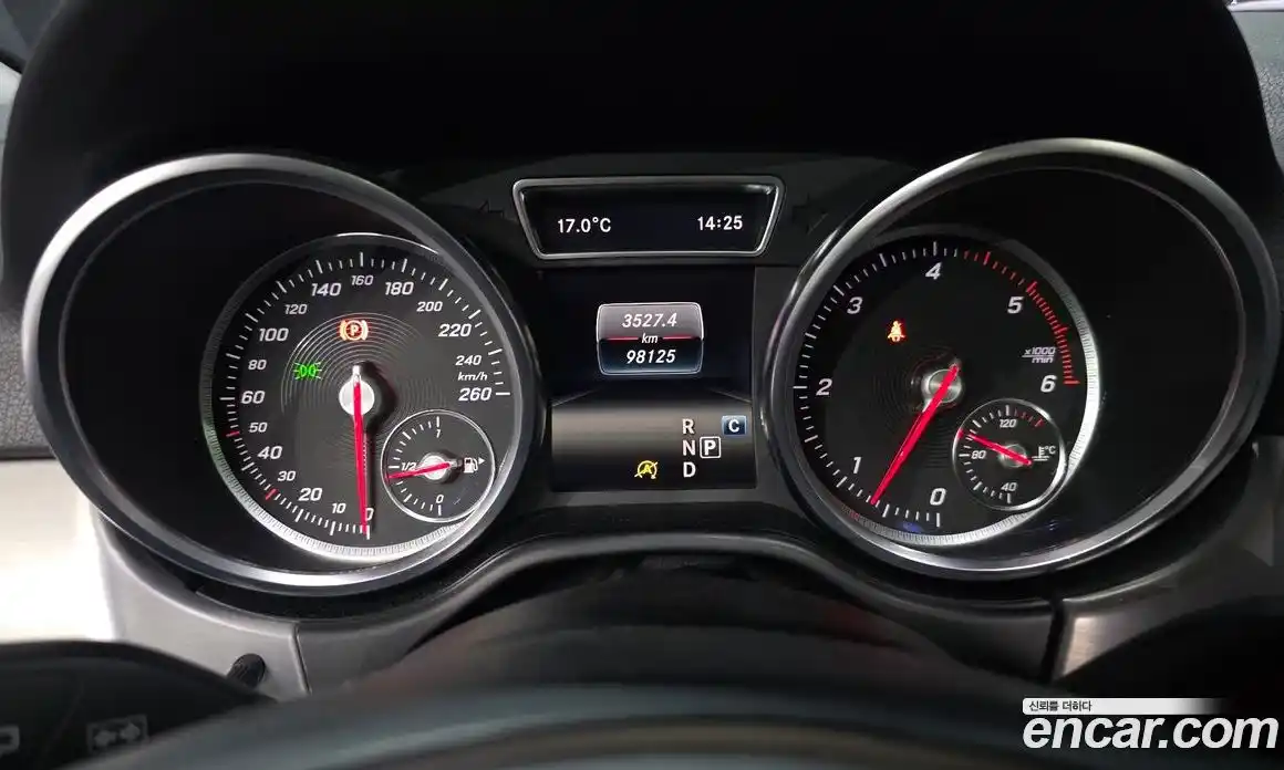 Mercedes-Benz GLE-Class 2018 3.0 гидро, фото 11 Mercedes-Benz GLE-Class 2018 3.0 гидро, фото 11