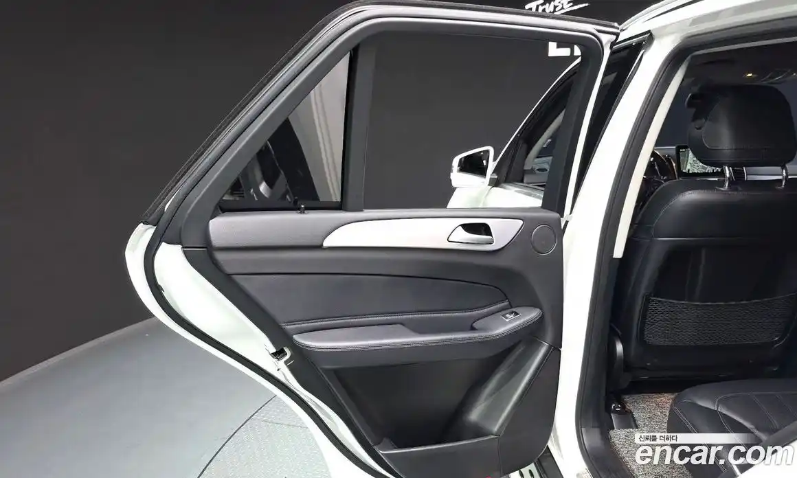 Mercedes-Benz GLE-Class 2018 3.0 гидро, фото 15 Mercedes-Benz GLE-Class 2018 3.0 гидро, фото 15