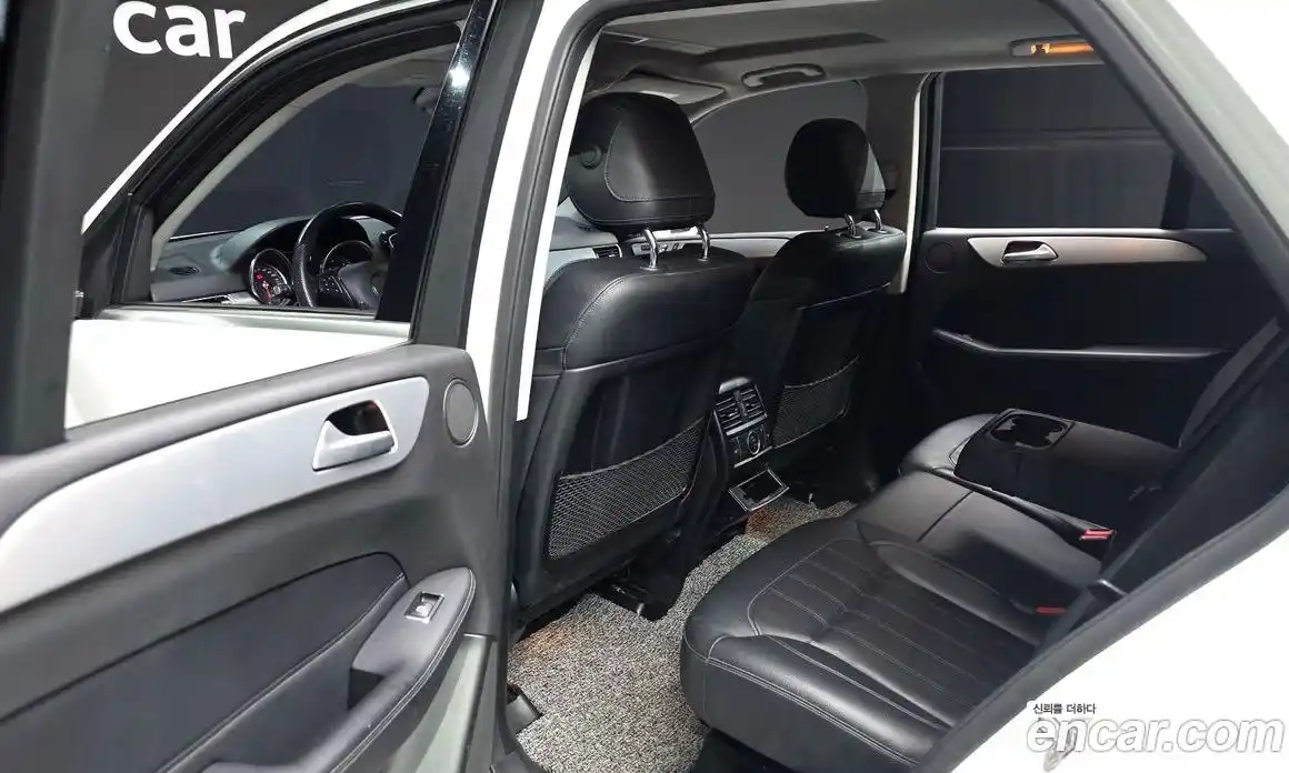 Mercedes-Benz GLE-Class 2018 3.0 гидро, фото 17 Mercedes-Benz GLE-Class 2018 3.0 гидро, фото 17