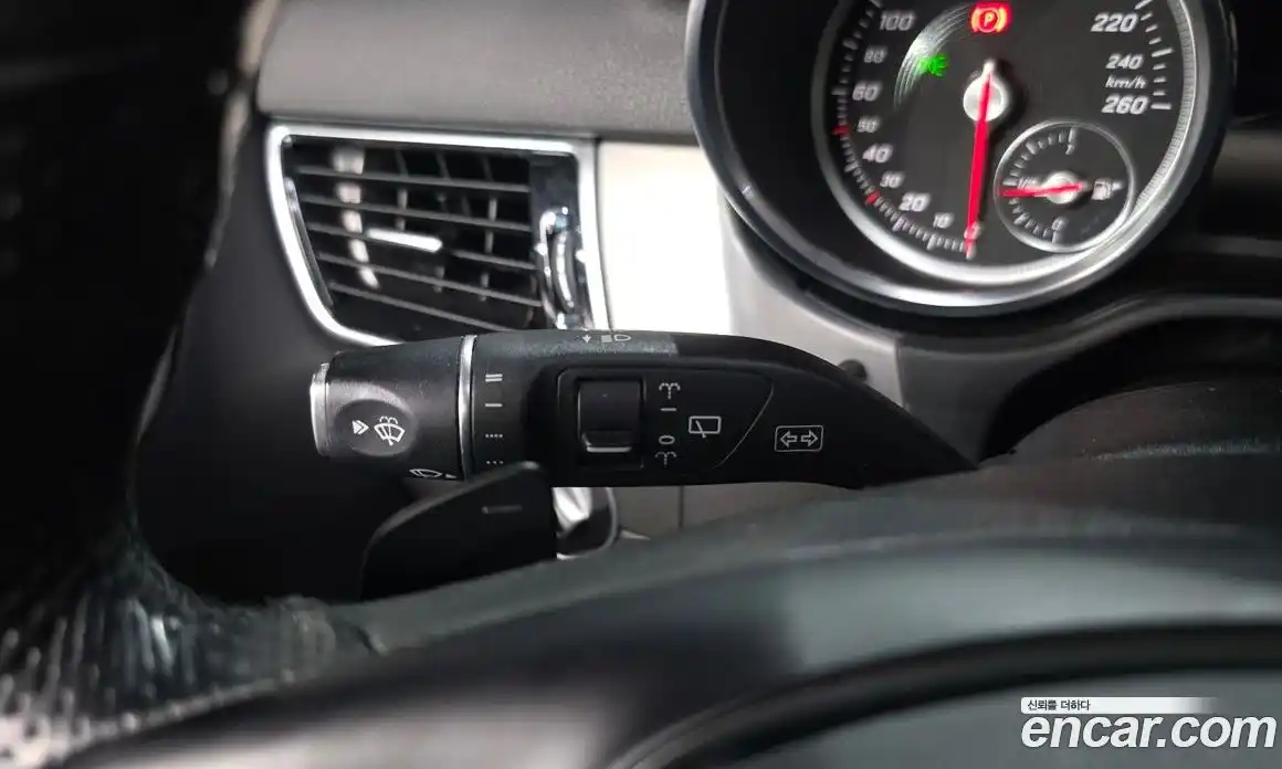 Mercedes-Benz GLE-Class 2018 3.0 гидро, фото 29 Mercedes-Benz GLE-Class 2018 3.0 гидро, фото 29