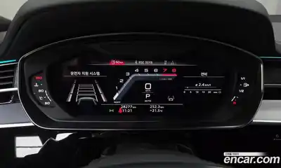 Audi A8 2023 3.0 автомат (гидро), миниатюра 11