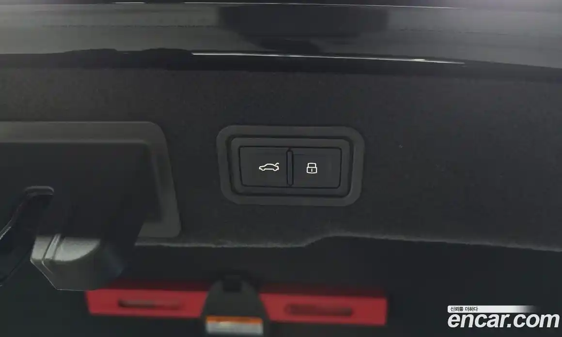 Audi A8 2023 3.0 автомат (гидро), фото 33