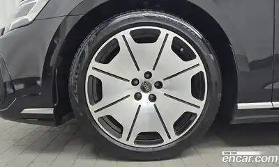Audi A8 2023 3.0 автомат (гидро), миниатюра 5