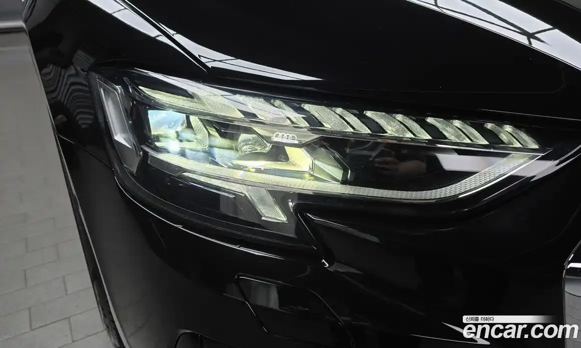 Audi A8 2023 3.0 автомат (гидро), фото 8