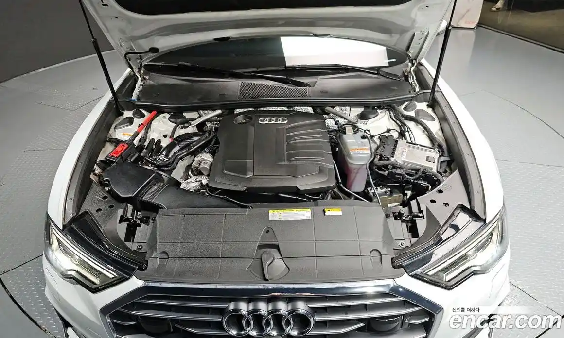 Audi A6 2020 2.0 автомат (гидро), фото 6