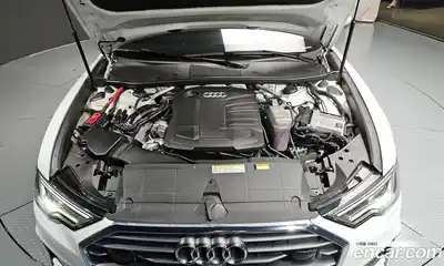 Audi A6 2020 2.0 автомат (гидро), миниатюра 6