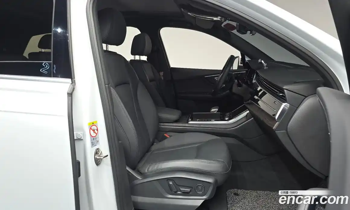 Audi Q7 2021 3.0 автомат (гидро), фото 16