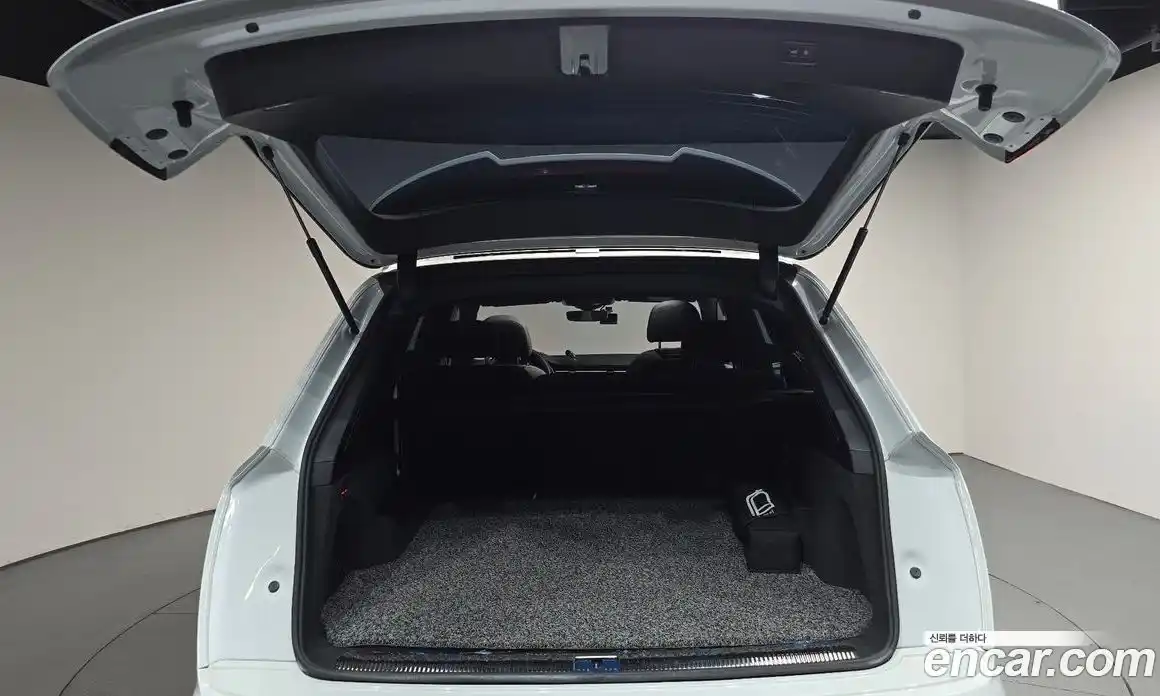 Audi Q7 2021 3.0 автомат (гидро), фото 29