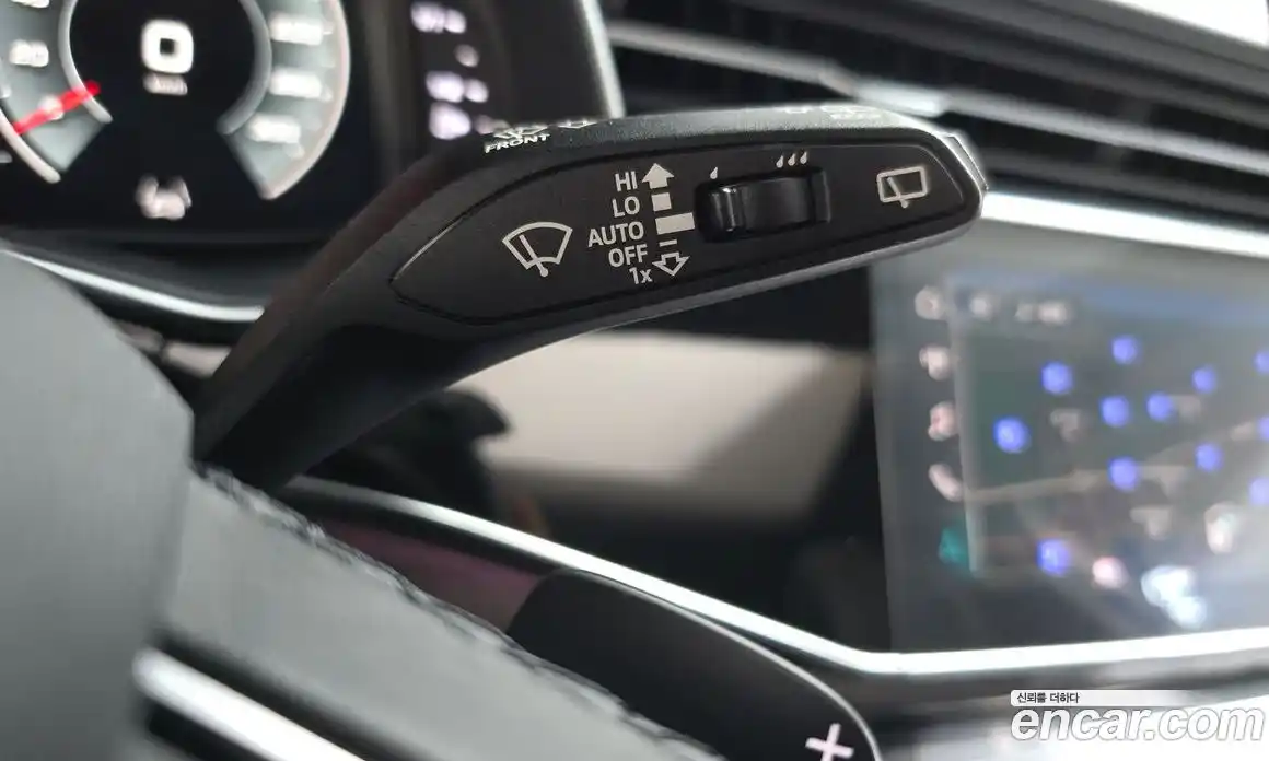 Audi Q7 2021 3.0 автомат (гидро), фото 30