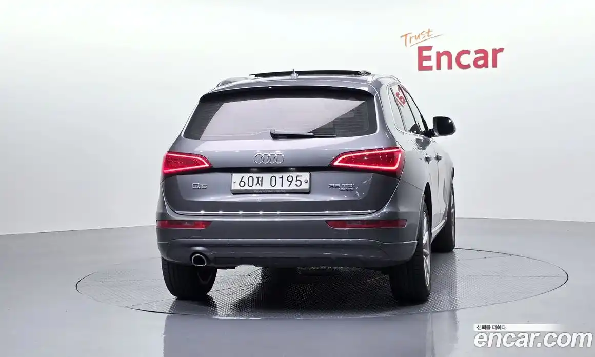 Audi Q5 2016 2.0 автомат (гидро), фото 4