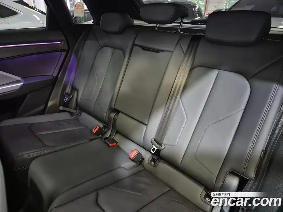 Audi Q3 2025 2.0 автомат (гидро), фото 18