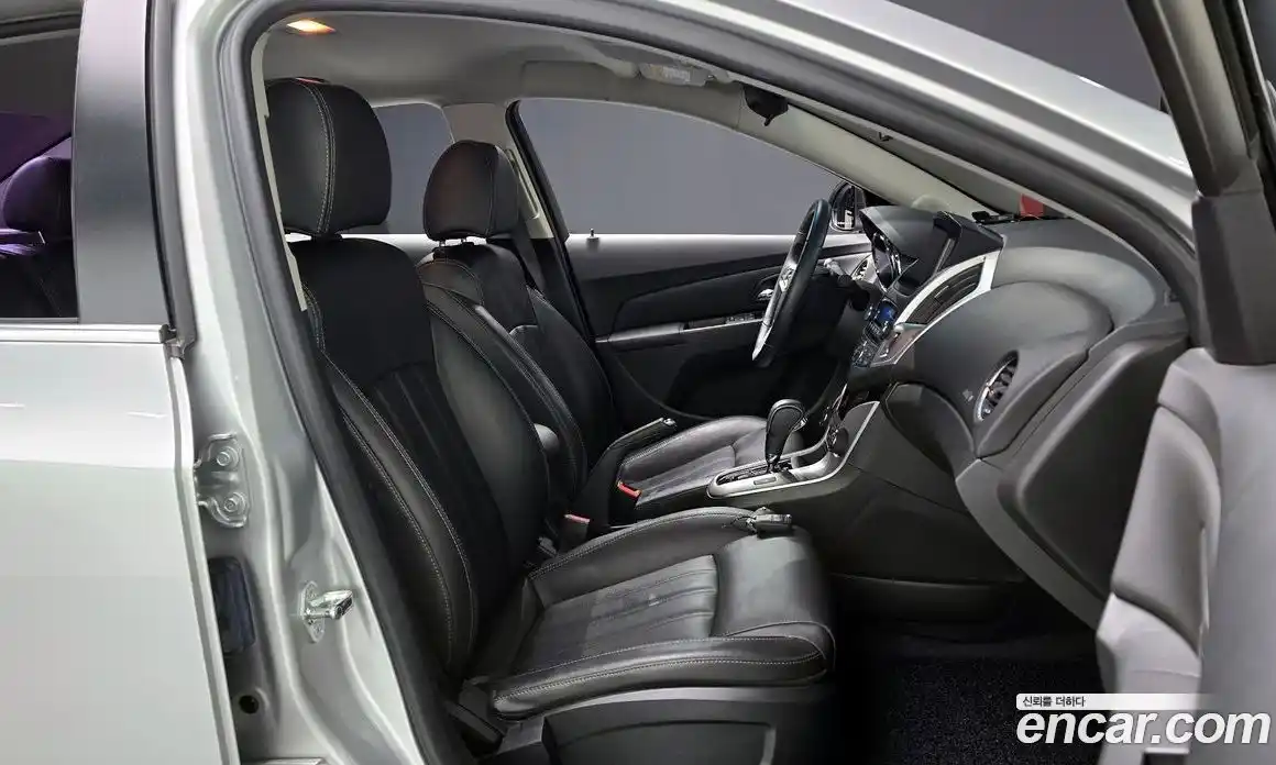 Chevrolet Cruze 2015 1.8 автомат (гидро), фото 11