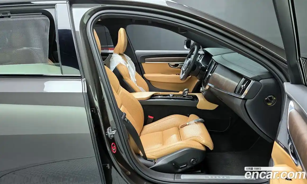 Volvo V90 2020 2.0 автомат (гидро), фото 16
