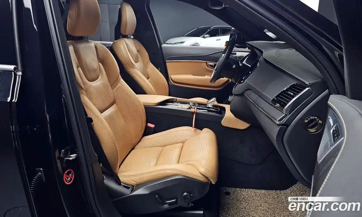Volvo XC90 2021 2.0 автомат (гидро), фото 15