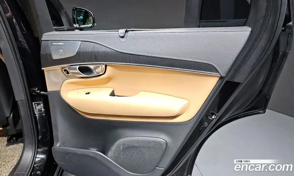 Volvo XC90 2021 2.0 автомат (гидро), фото 29