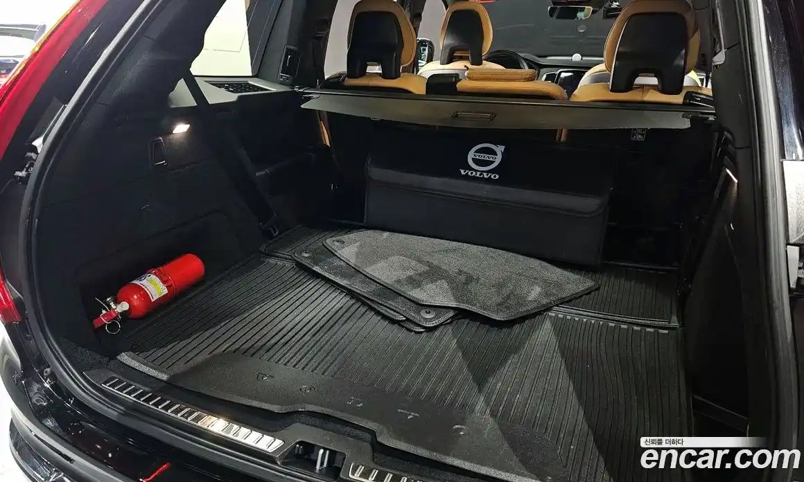 Volvo XC90 2021 2.0 автомат (гидро), фото 30