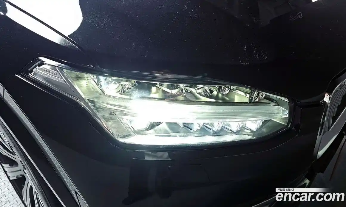 Volvo XC90 2021 2.0 автомат (гидро), фото 7