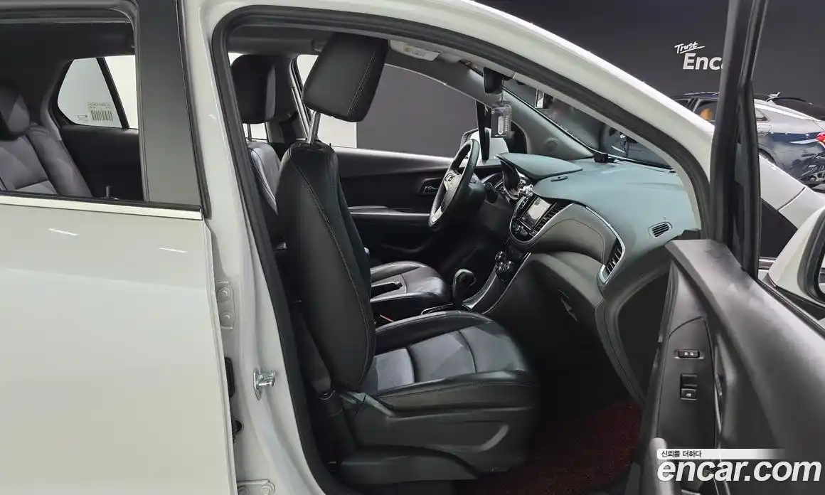 Chevrolet Trax 2020 1.4 автомат (гидро), фото 17
