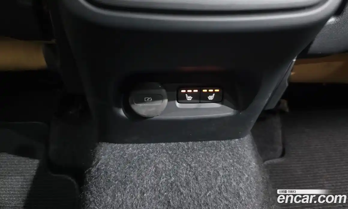 Volvo XC40 2020 2.0 автомат (гидро), фото 25