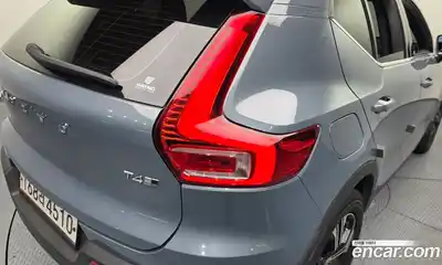 Volvo XC40 2020 2.0 автомат (гидро), миниатюра 9