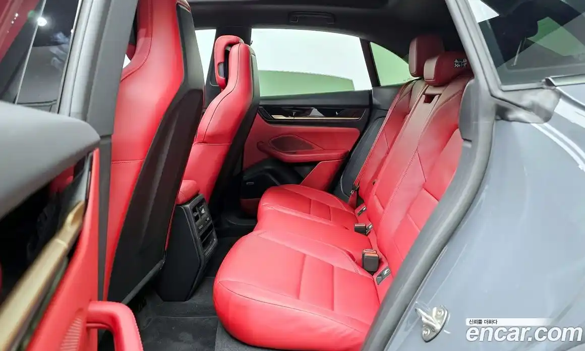 Porsche Macan 2025 0.2 автомат (гидро), фото 18