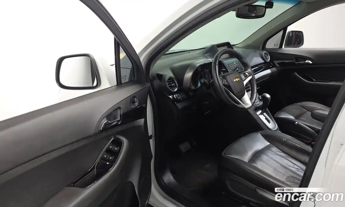 Chevrolet Orlando 2013 2.0 автомат (гидро), фото 12