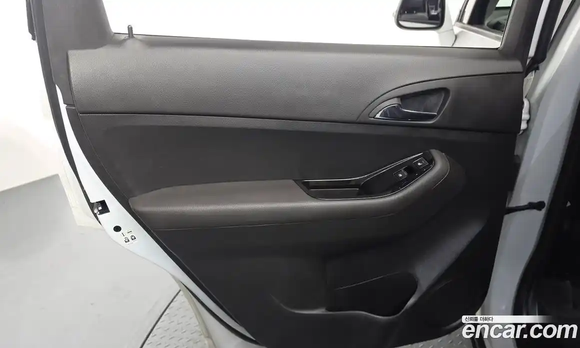 Chevrolet Orlando 2013 2.0 автомат (гидро), фото 14