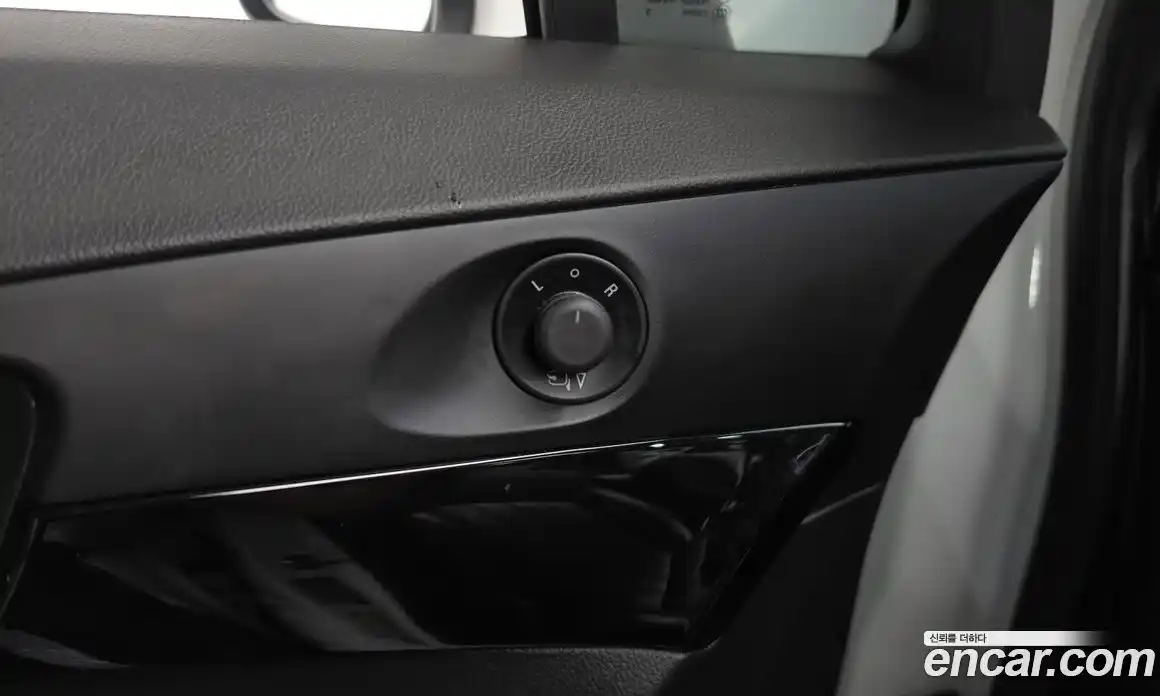 Chevrolet Orlando 2013 2.0 автомат (гидро), фото 24
