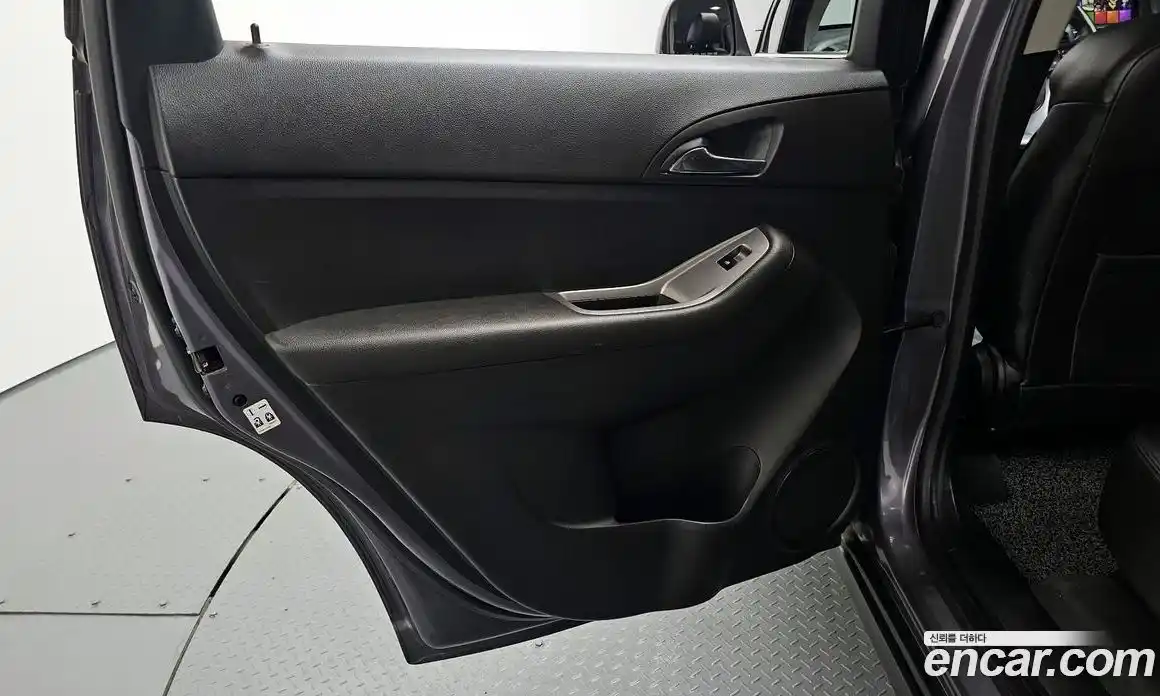 Chevrolet Orlando 2011 2.0 автомат (гидро), фото 15