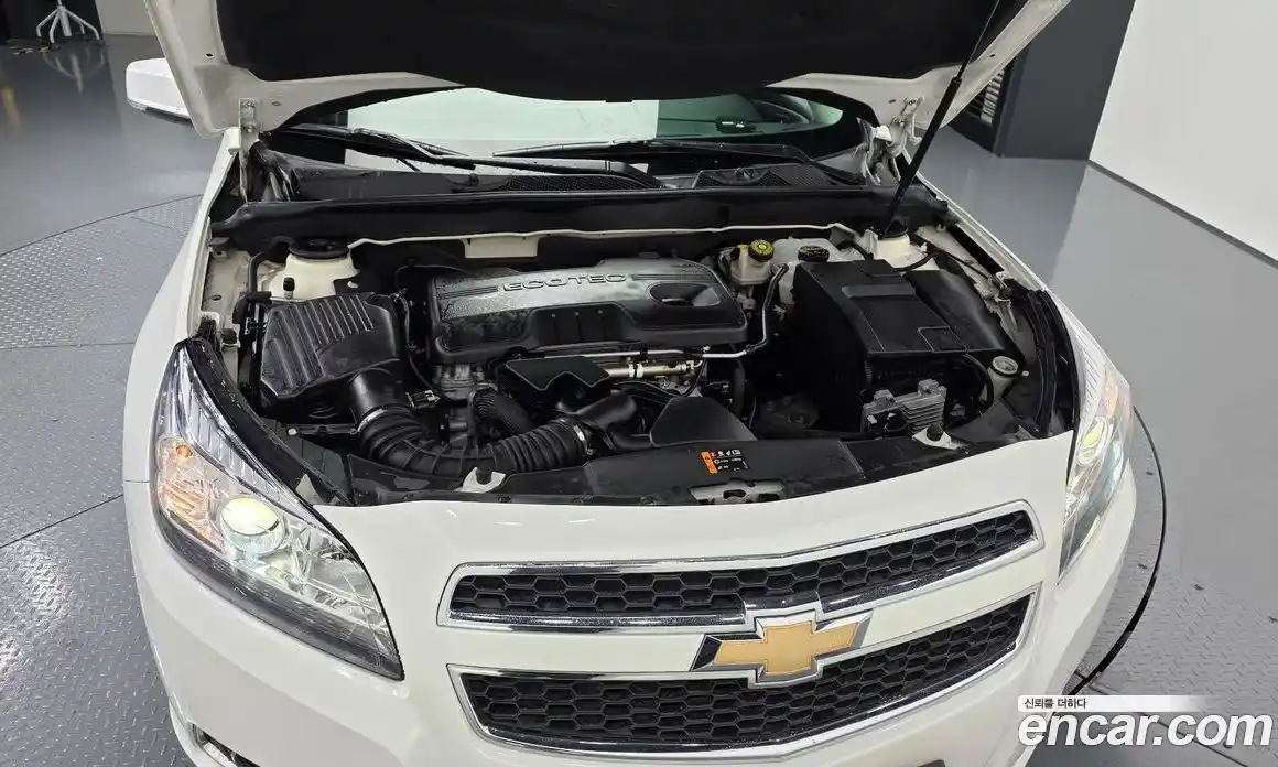 Chevrolet Malibu 2016 2.0 автомат (гидро), фото 6