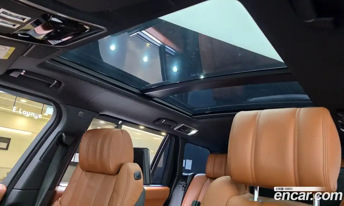 Land Rover Range Rover 2017 4.4 автомат (гидро), фото 24