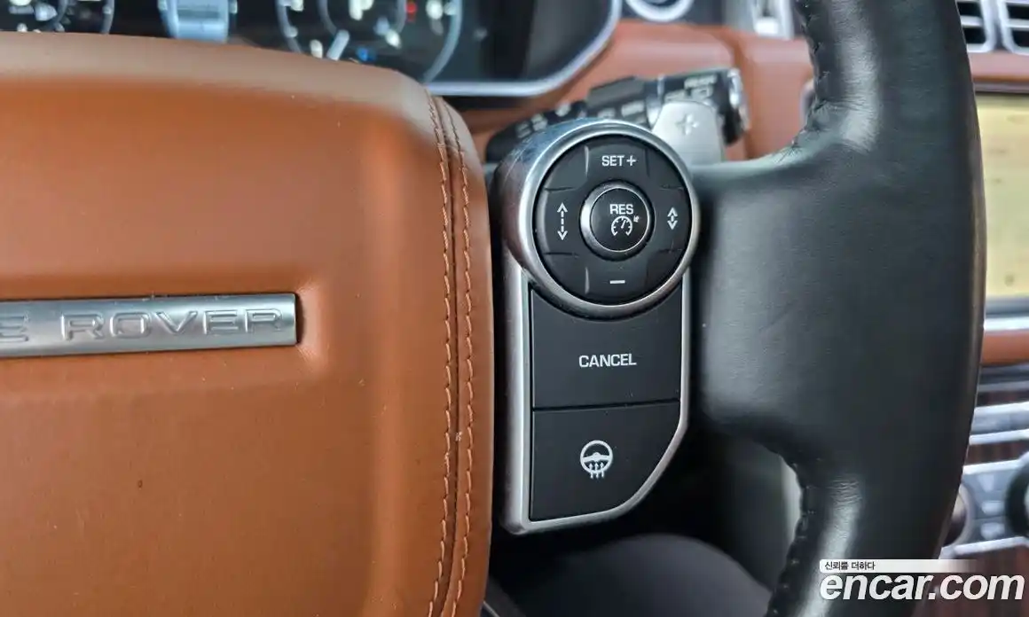 Land Rover Range Rover 2017 4.4 автомат (гидро), фото 32