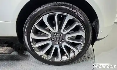 Land Rover Range Rover 2017 4.4 автомат (гидро), миниатюра 7