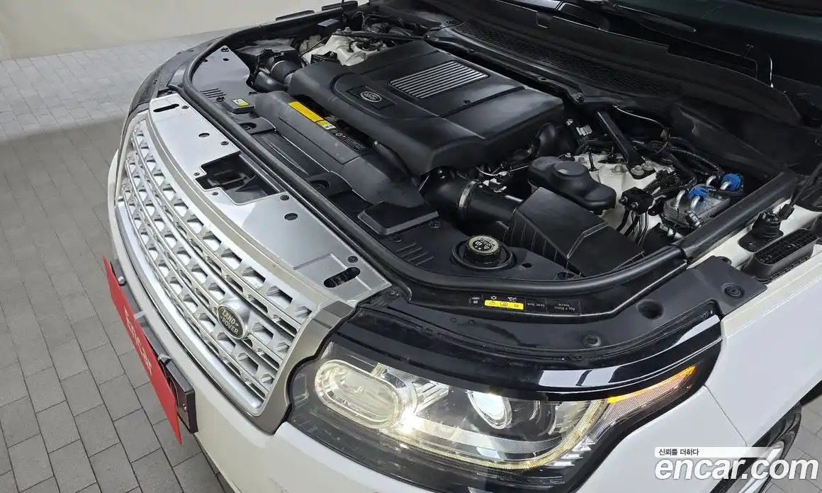 Land Rover Range Rover 2016 4.4 автомат (гидро), фото 6