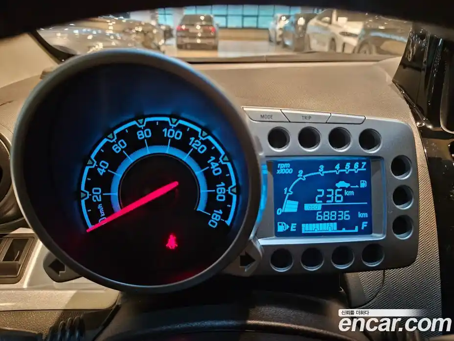 Chevrolet Spark 2013 1.0 автомат (гидро), фото 8