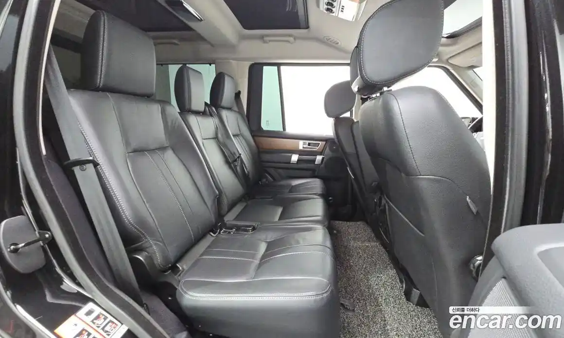 Land Rover Discovery 2016 3.0 автомат (гидро), фото 12